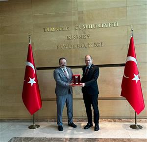 Rektör Arıbaş’tan Moldova Büyükelçisi Sertel’e ziyaret